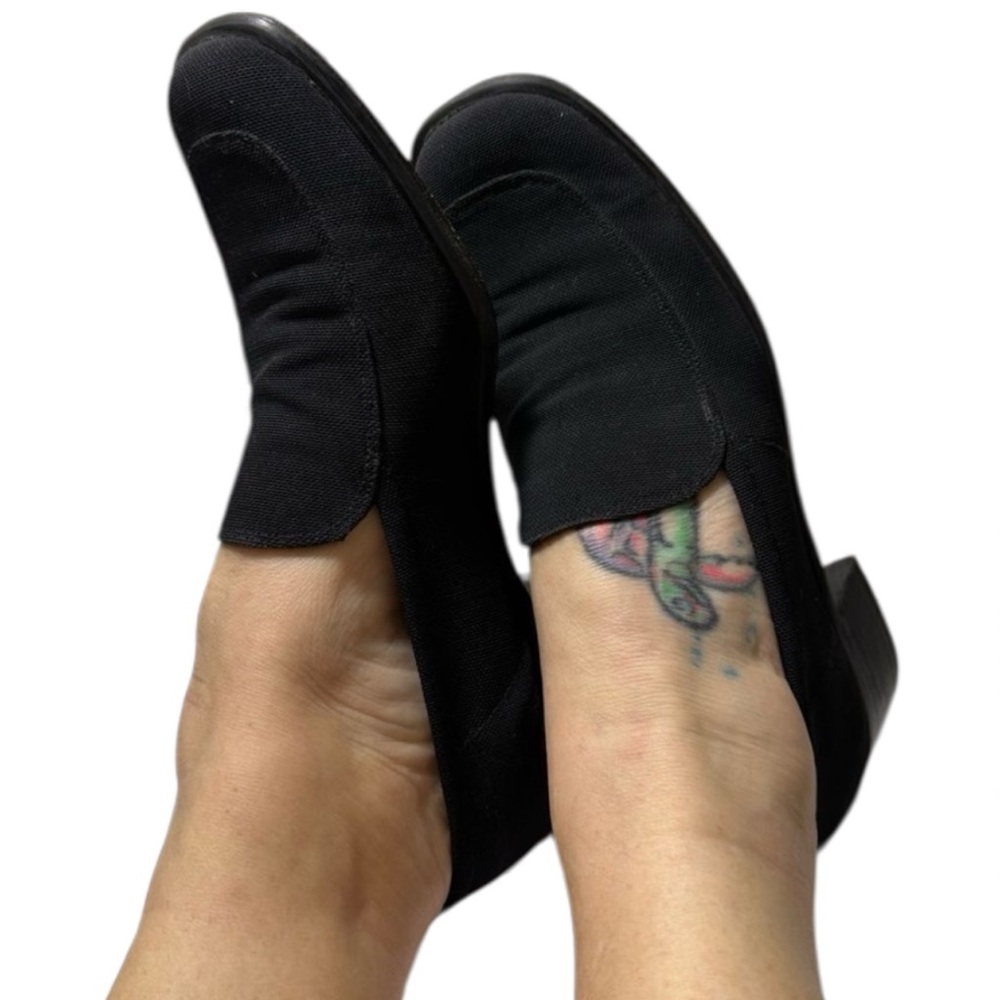 Stuart Weitzman Vintage Black Fabric & Leather Loafers Size 6. Comfortable.